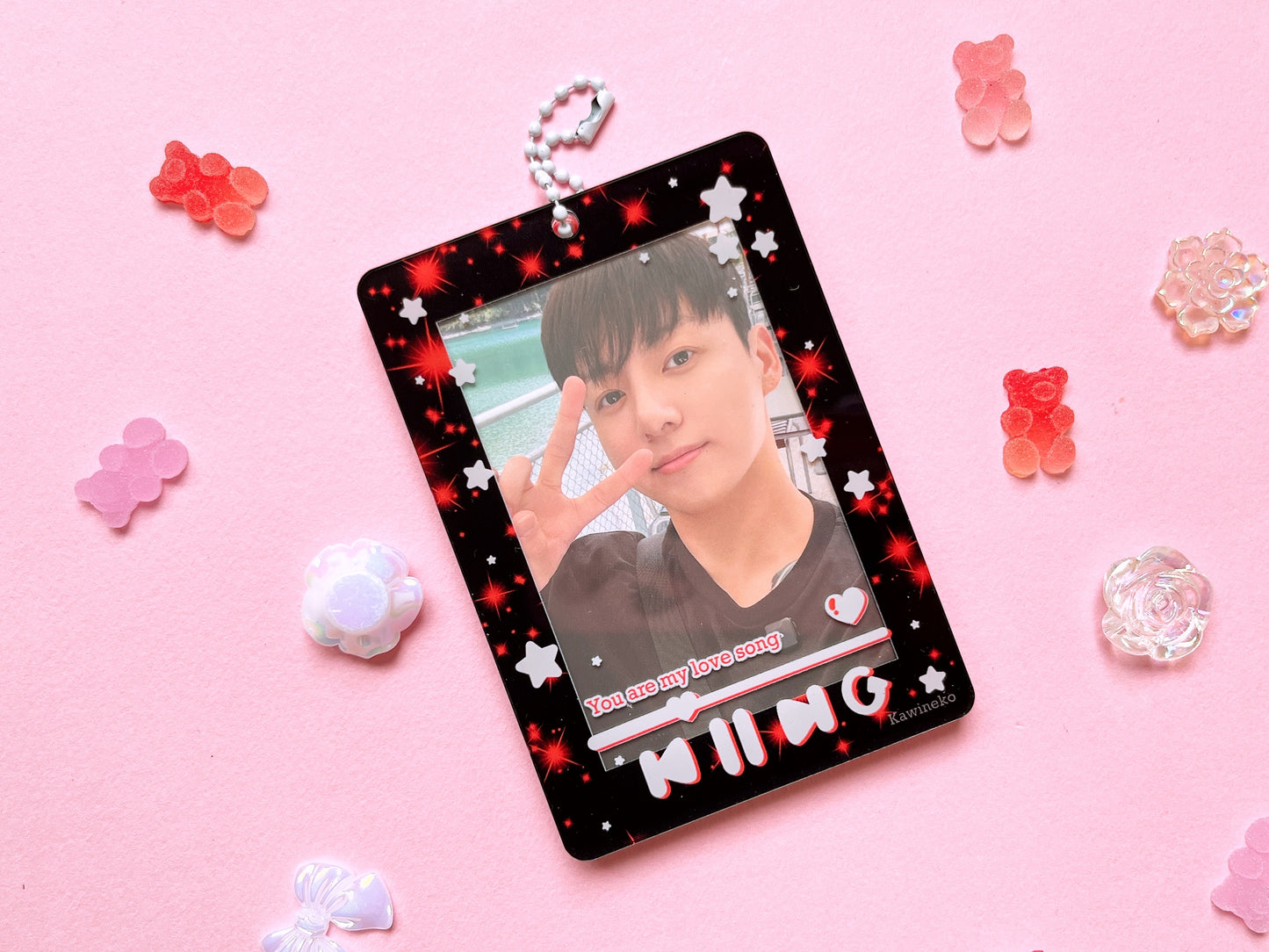 music player black red playlist photocard holder keychain