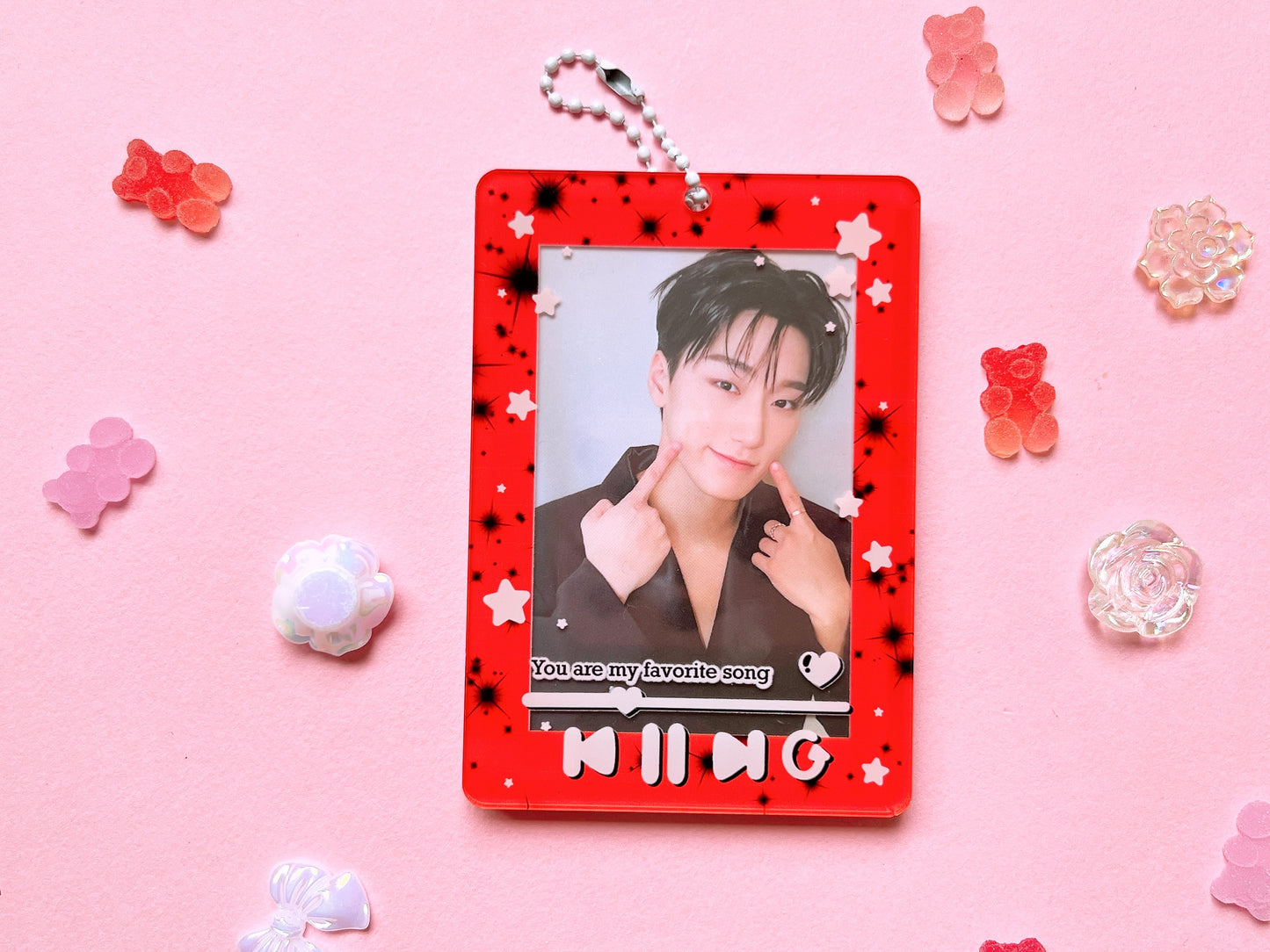 music player black red playlist photocard holder keychain